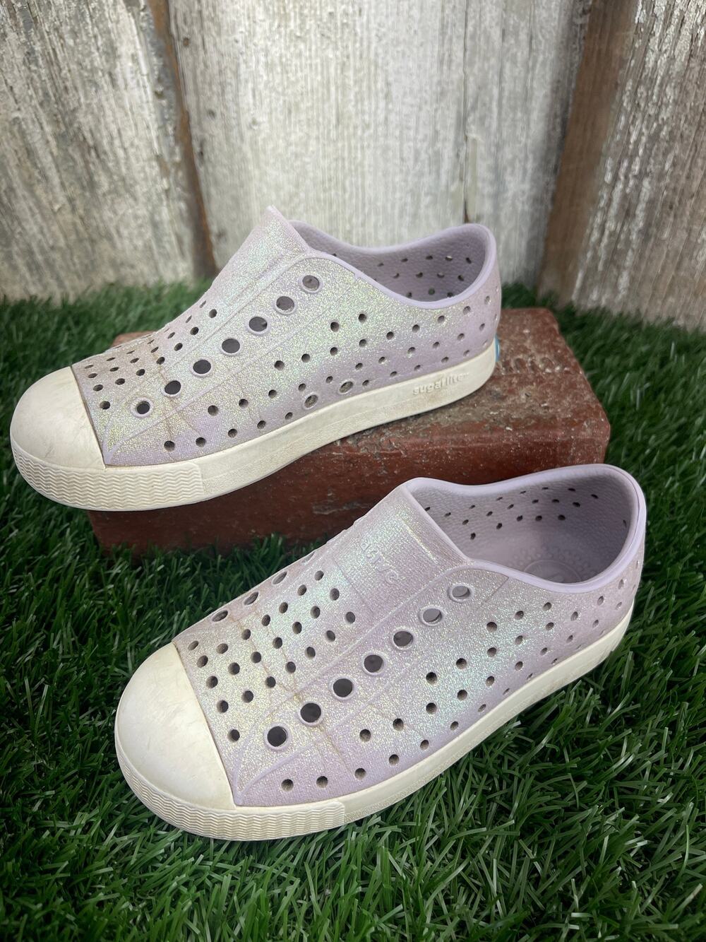 Native Jefferson Light Purple Glitter Slip On Shoes C10